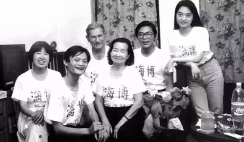 图片[1]-错过中国首富的神秘女富豪 中国互联网的创立者-AI Spot