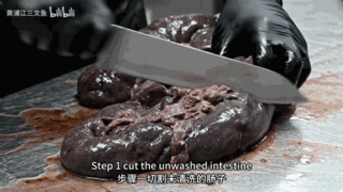 图片[4]-最狠美食综艺：不用真人拍，完全靠 AI，700 万播放背后是 20 万提示词和 1000 条废片-AI Spot